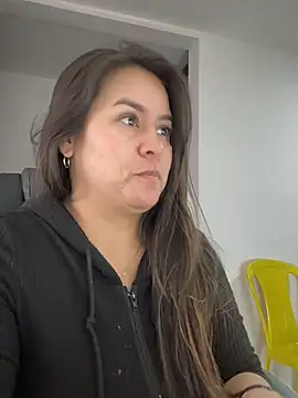 Ixchel_Anaid live sex cam