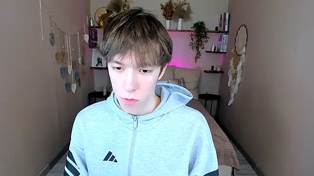 MarkBranston live sex cam