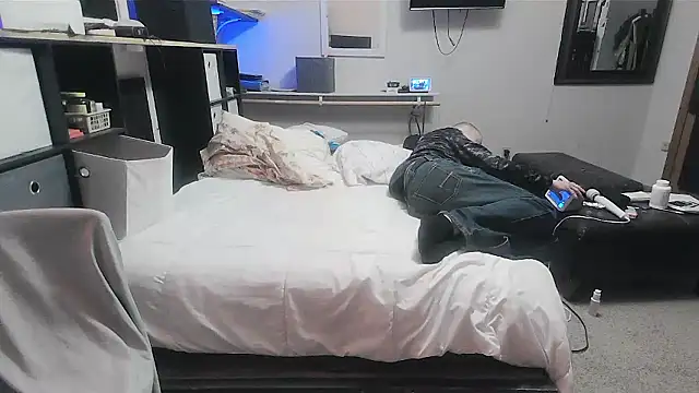 sissytrapdolly24 live sex cam