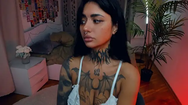 CharimgSabrina live sex cam