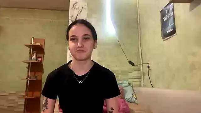 StacyHoyles's cam snapshot