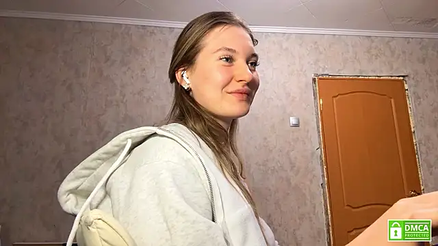 Jolievic's cam snapshot