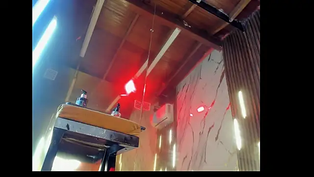 ThiagoBerry's cam snapshot