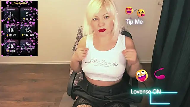 Angelaroberti3 live sex cam