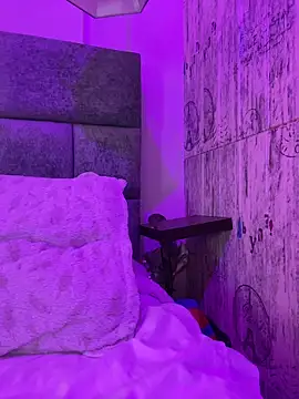 AbyThompson live sex cam