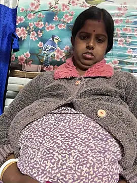 Beauty-queen's cam snapshot