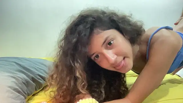 absoluthorrorfield live sex cam