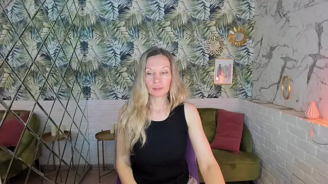 NancyGrace live sex cam