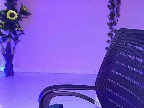 Saira_Hotty live sex cam