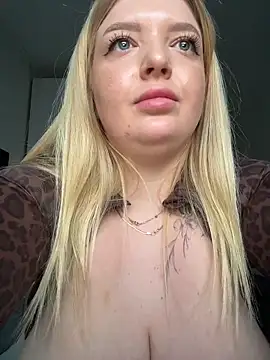 OdriOlsens live sex cam