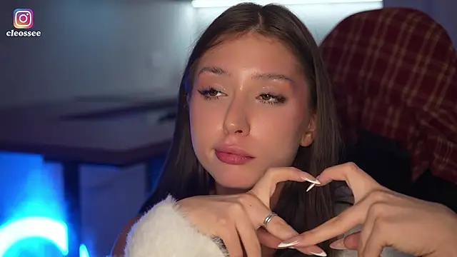 Cleose live sex cam