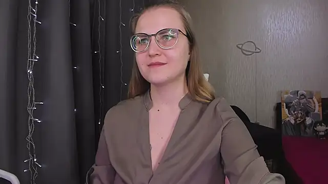 MissBrightShine's cam snapshot