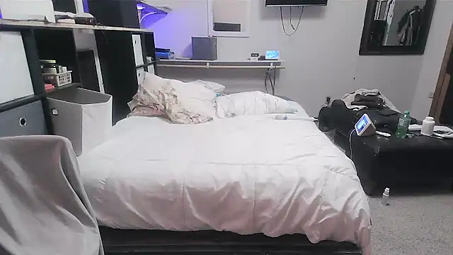 sissytrapdolly24 live sex cam