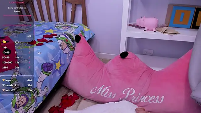 miss__evolet's cam snapshot