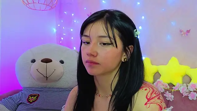 april_bennett's cam snapshot