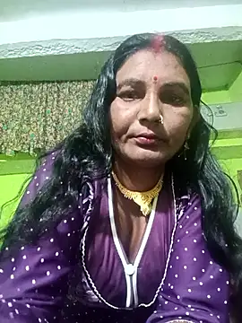 YOURFIVAA's cam snapshot