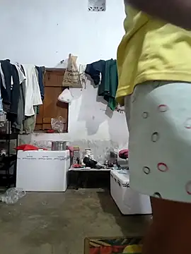 xx_priti's cam snapshot