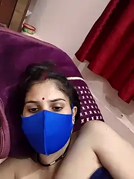 Maahi-Queen's cam snapshot