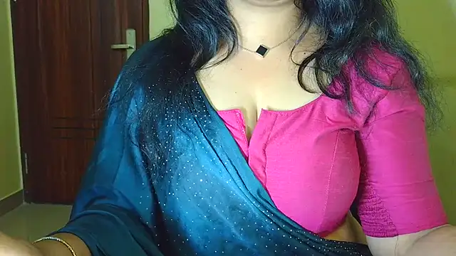 Mallu_MayaMadhav's cam snapshot