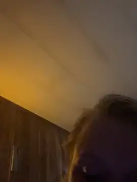 DomsSexDoll69's cam snapshot