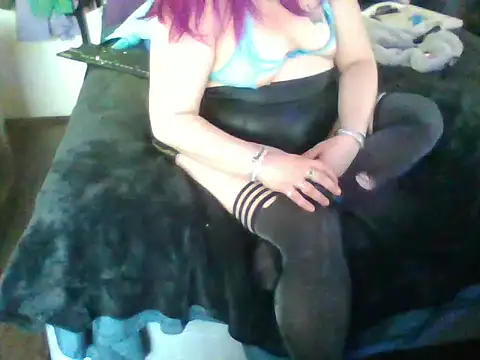 UnpleasantFan156's cam snapshot