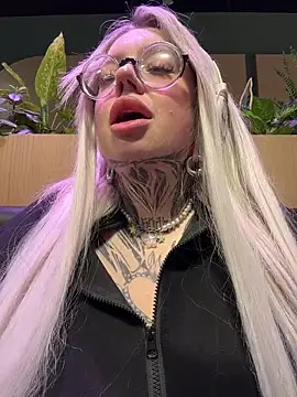 Chiibi's cam snapshot