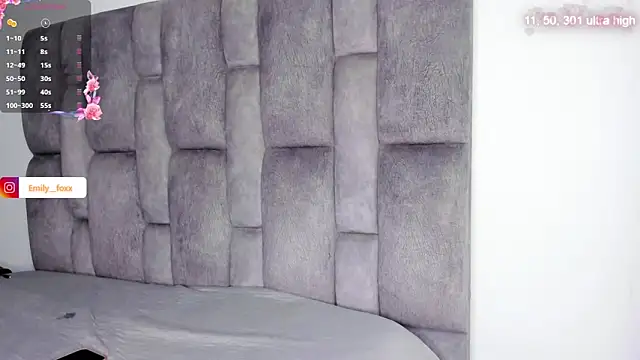 emily_fox1 live sex cam