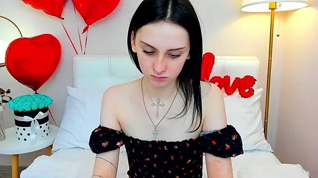 NancyGlo's cam snapshot