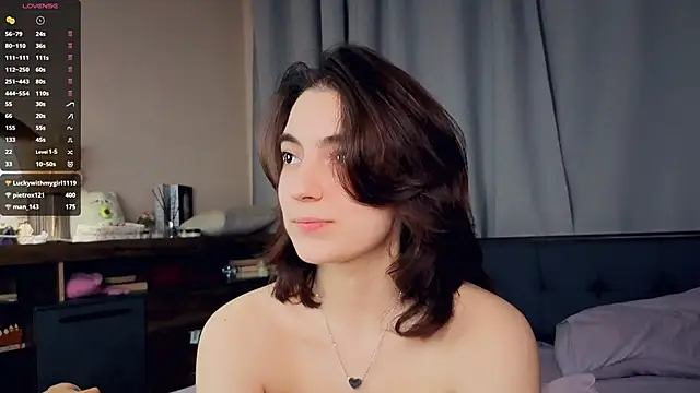 DracosMoon live sex cam