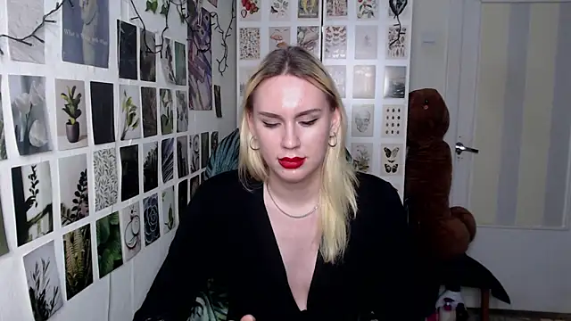 CapriScorpion live sex cam