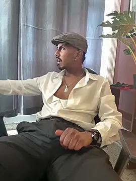 Latinmoster_boss live sex cam