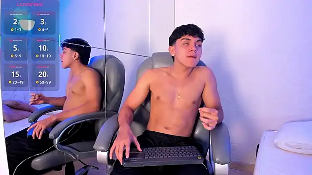 _TaylorBlack live sex cam