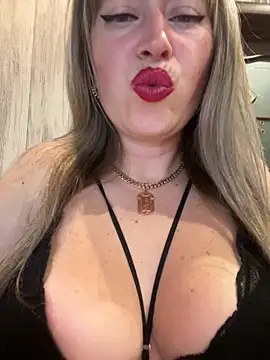 Kittenforyou live sex cam