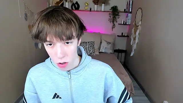 MarkBranston live sex cam