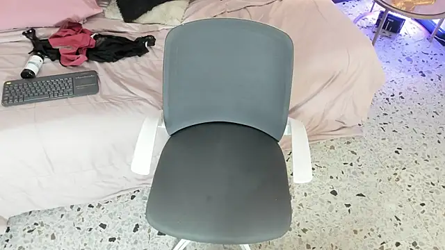 LunaBelluci's cam snapshot