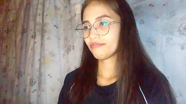 IsabelleStamnos's cam snapshot