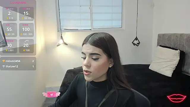 Emily__Cute__'s cam snapshot