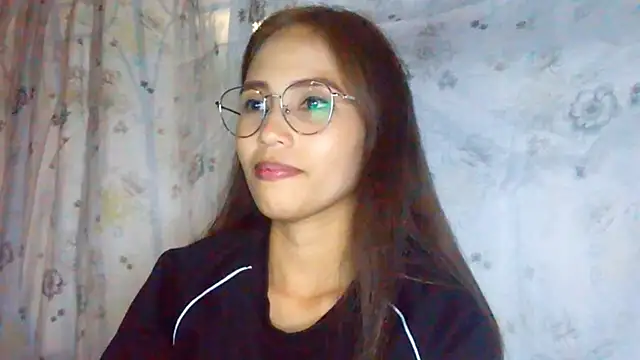 IsabelleStamnos's cam snapshot