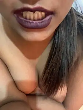 Urss_Dreamy_Baddiee's cam snapshot