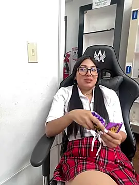 Scarlet_Live's cam snapshot