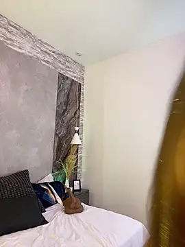 Hannah-Prada's cam snapshot