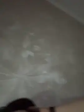 SunnyLeila2101's cam snapshot