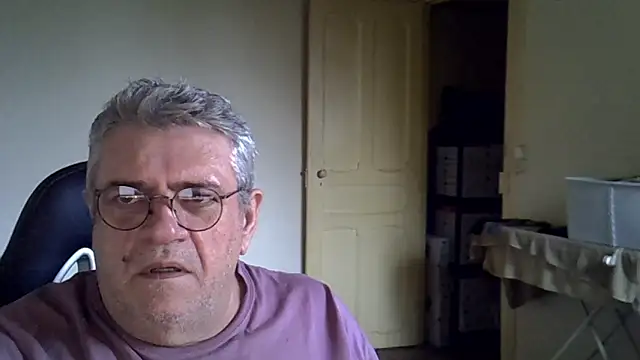 _hippo_'s cam snapshot