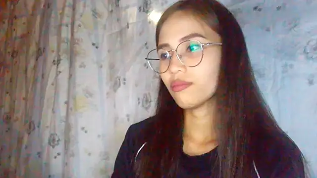 IsabelleStamnos's cam snapshot