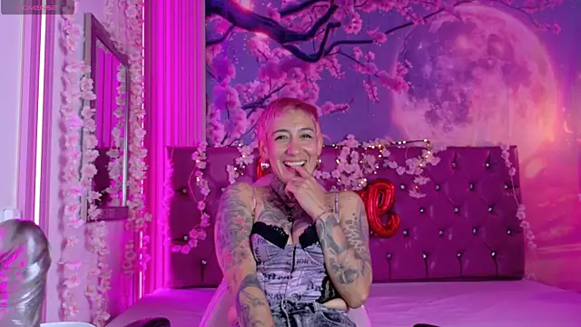 Everlyn_sexx's cam snapshot