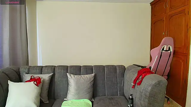 lili_jade222 live sex cam