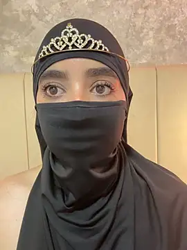 nayiraa_'s cam snapshot