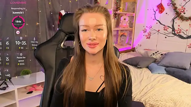 LinaMikaya's cam snapshot