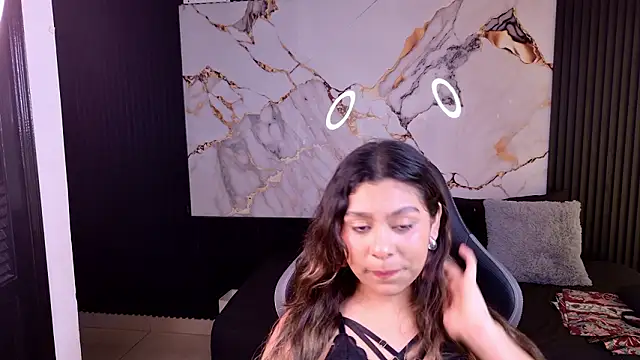 Sophie19__'s cam snapshot