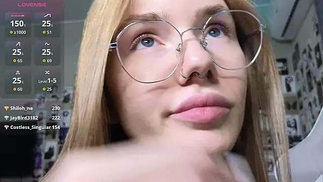 littlevildevil's cam snapshot